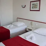 Отель Suzane 3*