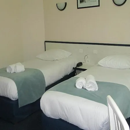 Suzane Hotel 3*