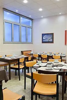 Suzane Hotel