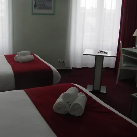 Cit'hotel De L'univers 3*