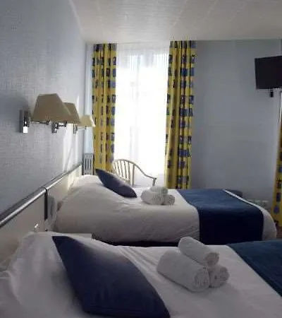 Suzane 3* Angers