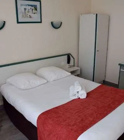 Suzane Hotel