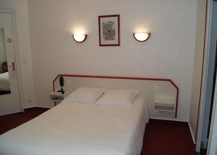 Suzane Hotel Angers
