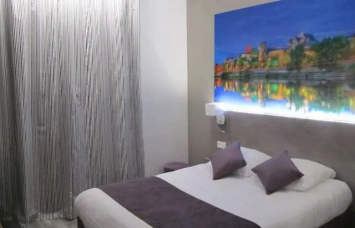 Cit'hotel De L'univers 3*